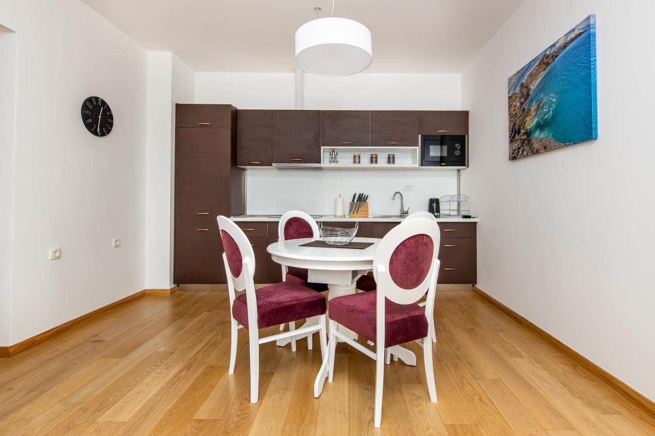 Apartments Lora In Apart-Hotel Μπούντβα Εξωτερικό φωτογραφία