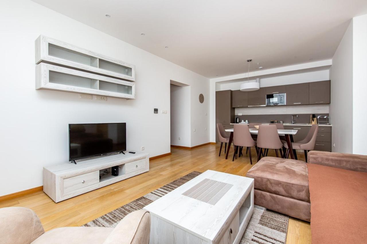 Apartments Lora In Apart-Hotel Μπούντβα Εξωτερικό φωτογραφία
