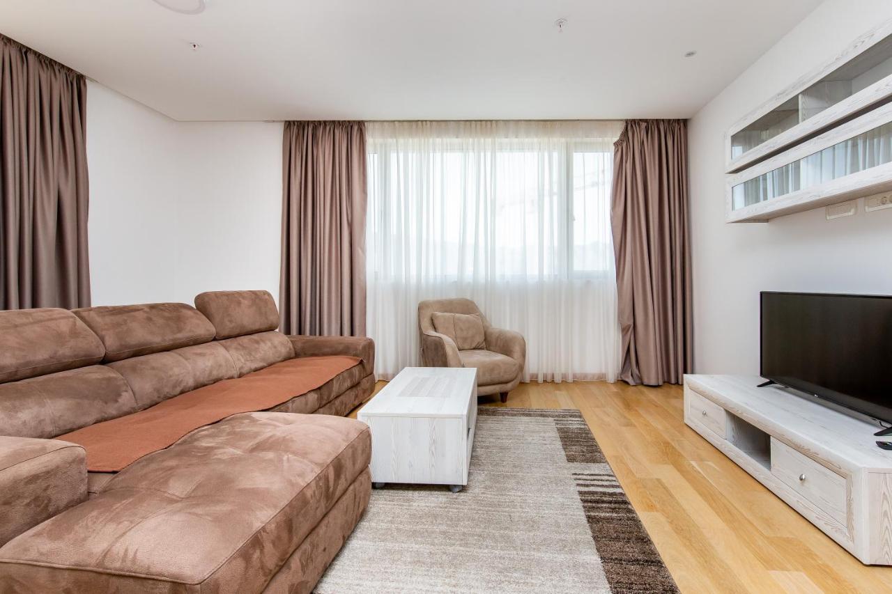 Apartments Lora In Apart-Hotel Μπούντβα Εξωτερικό φωτογραφία