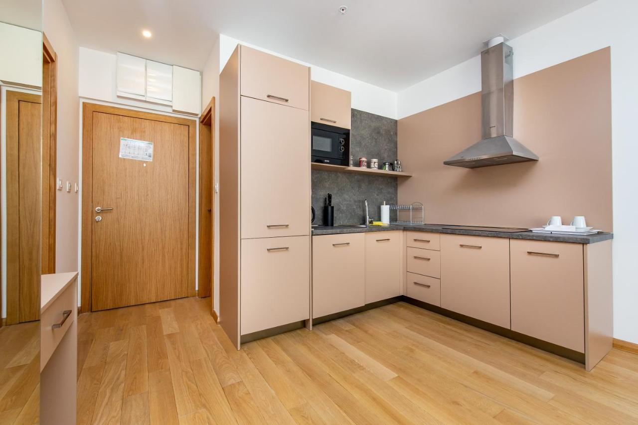 Apartments Lora In Apart-Hotel Μπούντβα Εξωτερικό φωτογραφία