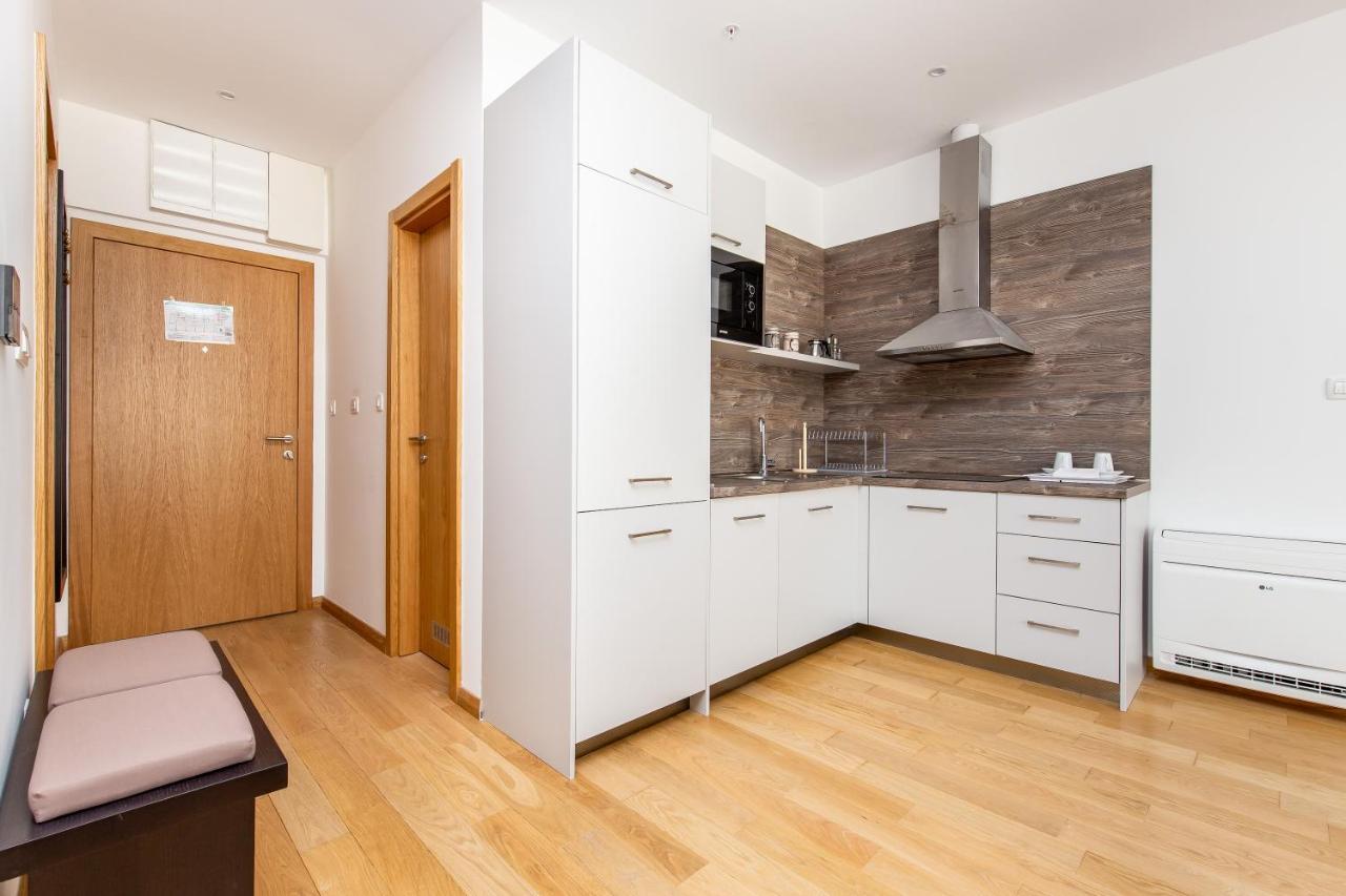 Apartments Lora In Apart-Hotel Μπούντβα Εξωτερικό φωτογραφία