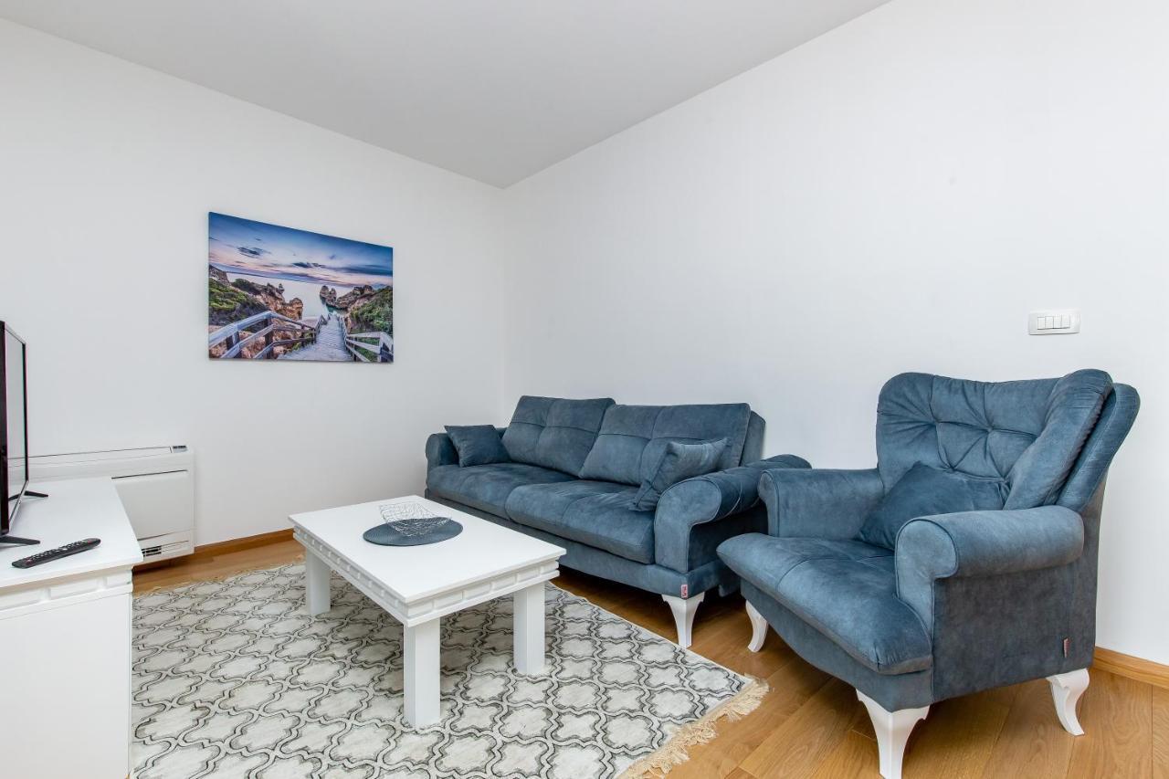 Apartments Lora In Apart-Hotel Μπούντβα Εξωτερικό φωτογραφία