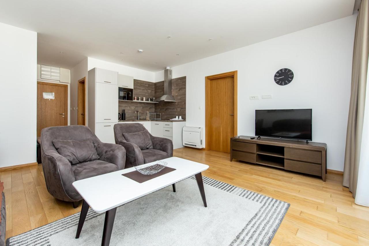 Apartments Lora In Apart-Hotel Μπούντβα Εξωτερικό φωτογραφία